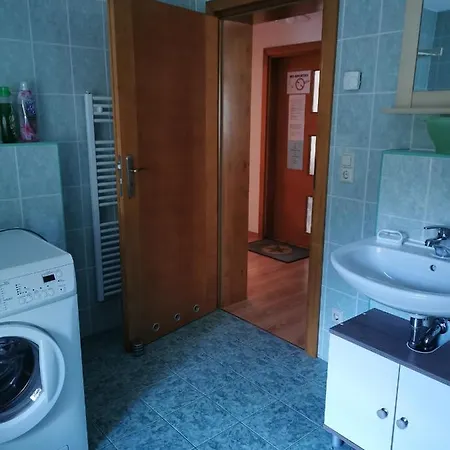 Apartment Monteur- Und In Hainichen Ot - Erdgeschosswohnung - Familie Weber Bockendorf