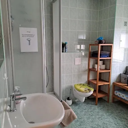 Monteur- Und In Hainichen Ot - Erdgeschosswohnung - Familie Weber Apartment