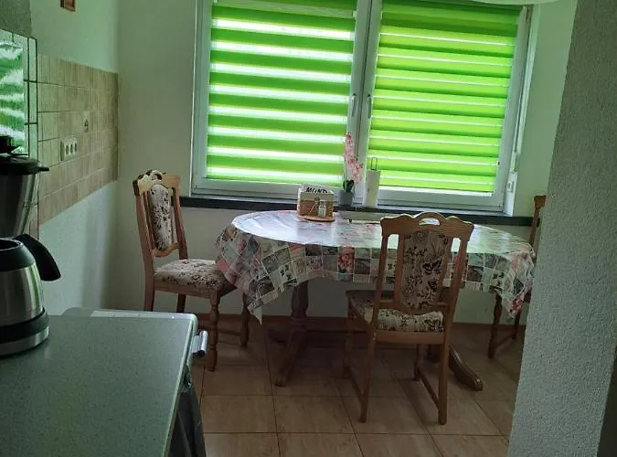 Monteur- Und In Hainichen Ot - Erdgeschosswohnung - Familie Weber Apartment *