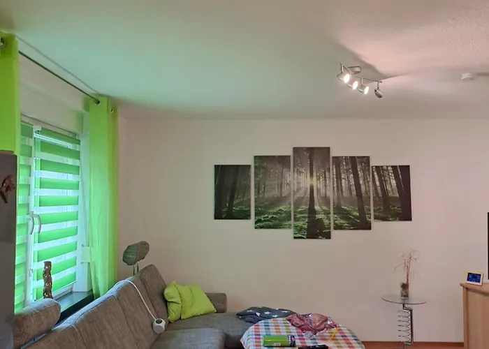 Apartment Monteur- Und In Hainichen Ot - Erdgeschosswohnung - Familie Weber